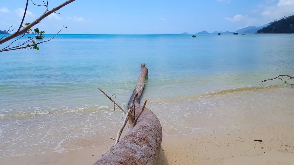 88 Days Self Catering Holidays & Accomodation Baie Lazare  Buitenkant foto